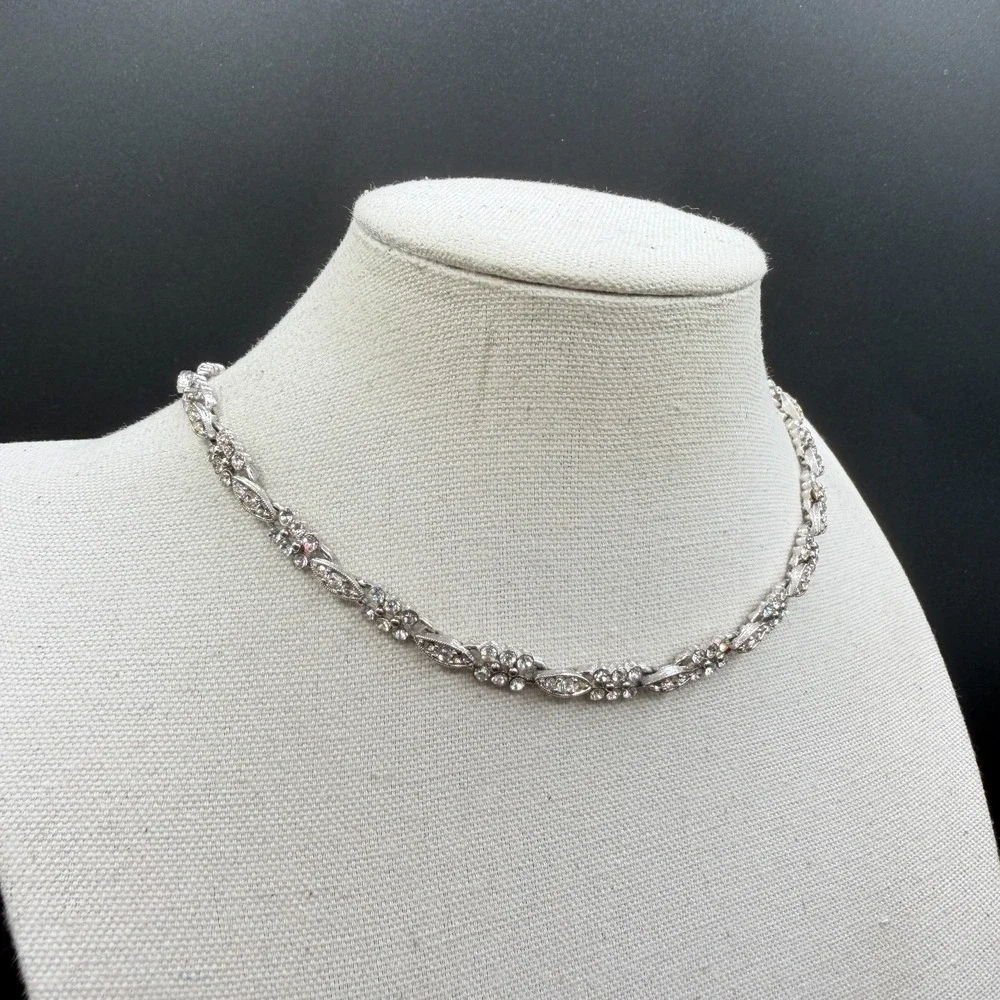 N/A elegant silver